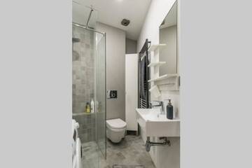 Фото номера Апартаменты с 2 спальнями Апартаменты Studio apartment with bathroom &amp; kitchen No45 г. Валмиера 55